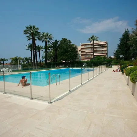 Apartamento Le Tamaris - Terrasse Vue Sur - Piscine, Tennis & Jardin Antibes