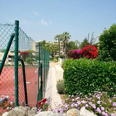 Le Tamaris - Terrasse Vue Sur - Piscine, Tennis & Jardin Apartamento *