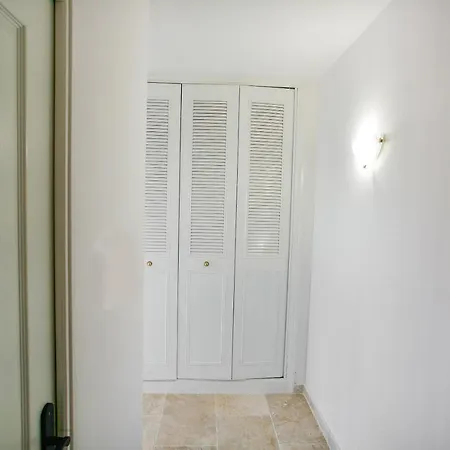 Appartamento Le Tamaris - Terrasse Vue Sur - Piscine, Tennis & Jardin *